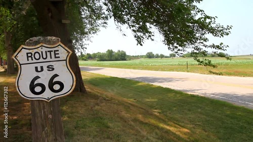 Cartello sulla strada interstatale Route 66 in Illinois, USA