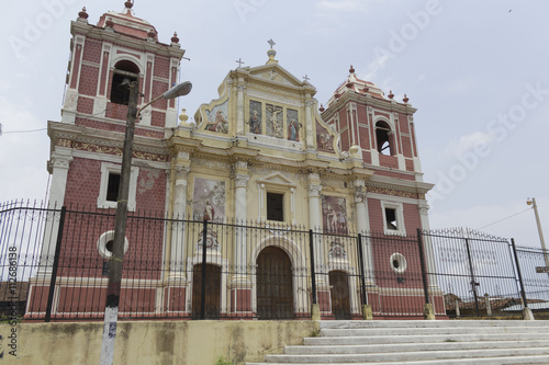 iglesia la recoleccion,en otra perspectiva,leon,nicaragua photo