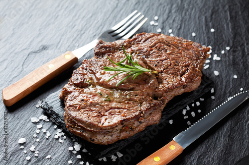 Rib Eye Steak, Hochripppe, Steak, braten, gebraten, Fleisch, Rin photo