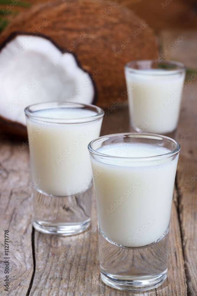 Fresh Coconut milk Fresh Coconut milk