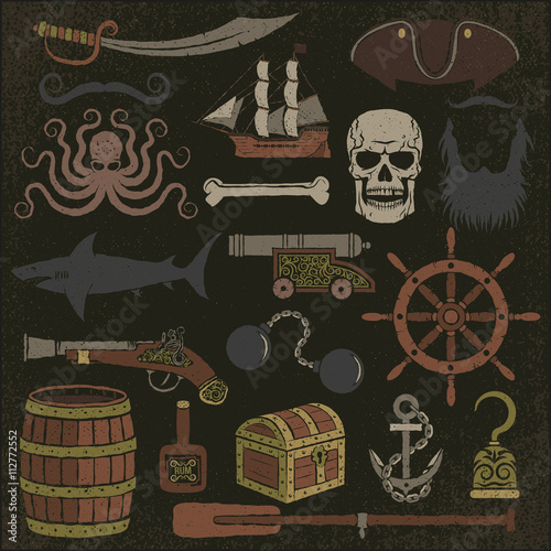 pirate items color