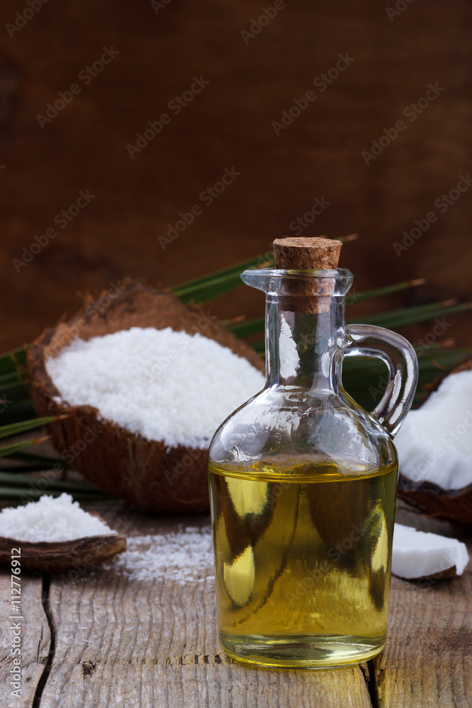 Coconut oil and coconut flakes Coconut oil and coconut flakes