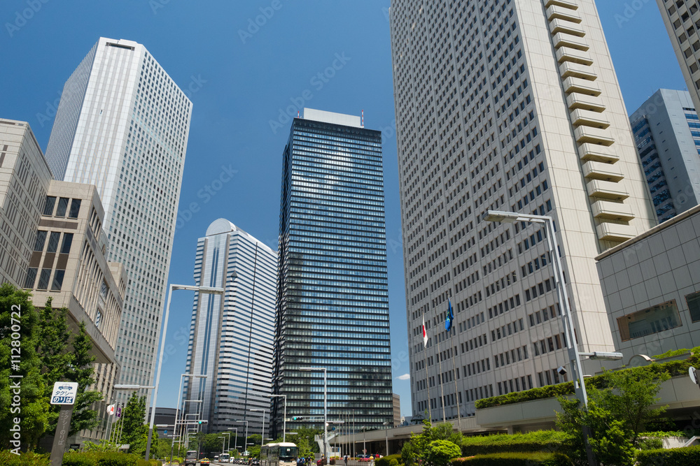 新宿の高層ビル街