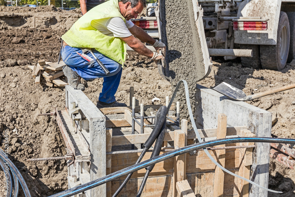 Pouring reinforced concrete Pouring reinforced concrete