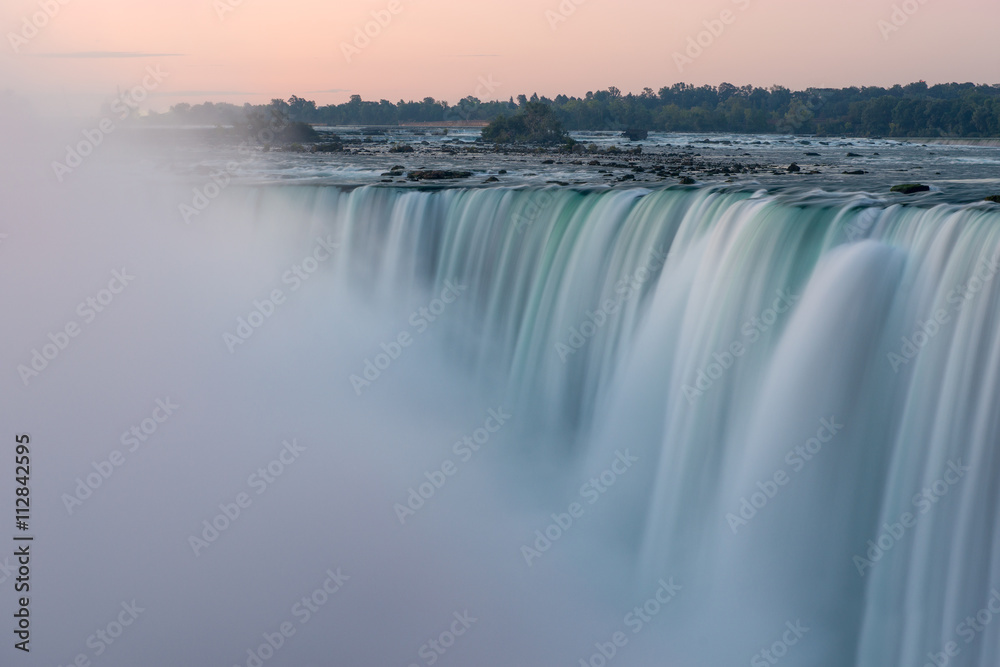 Fototapeta premium Horseshoe Falls as viewed from Table Rock in Queen Victoria Park in Niagara Falls, Ontario, Canada