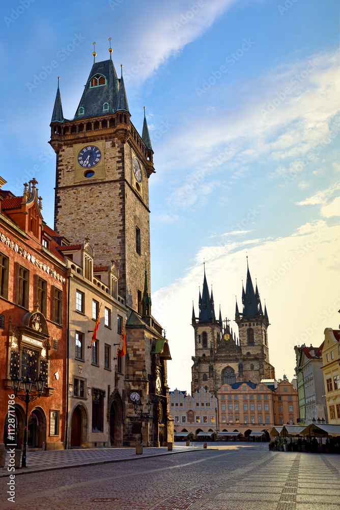 Fototapeta premium The beautiful landscape of the Old Town square with Tyn Church i