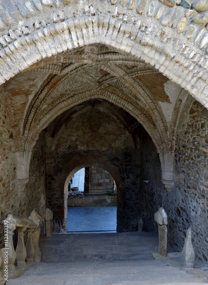 Monasterio de Santa María de Carracedo ,antigua abadía,  siglo X de las  órdenes benedictina y cisterciense. Ubicado en el municipio de Carracedelo, El Bierzo, León,  España 