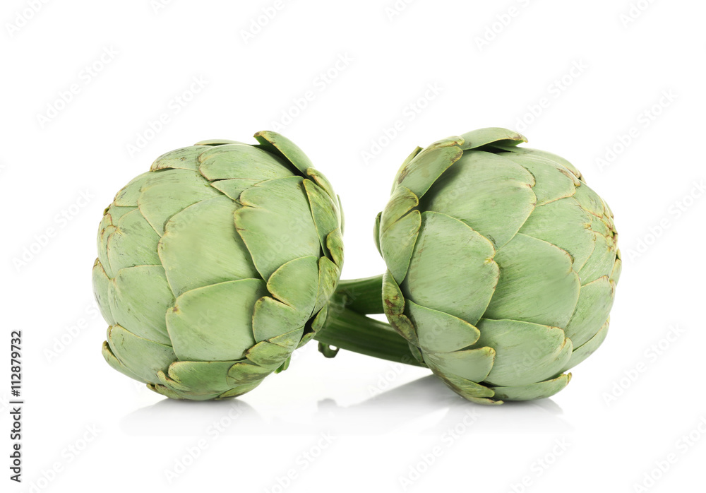 Obraz premium Artichoke isolated on white