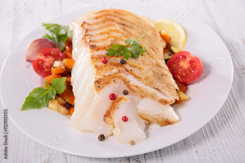 Photography fish fillet and vegetable