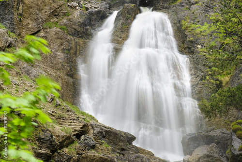 Wasserfall in den Bergen in Bayern