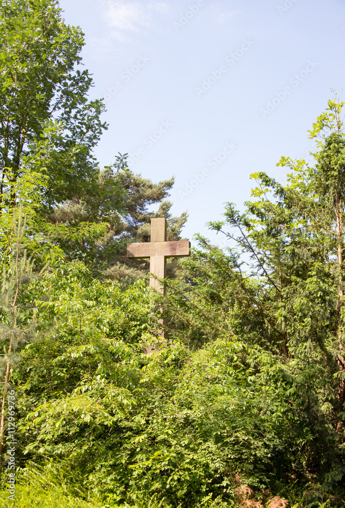 Steinkreuz im Wald Steinkreuz im Wald