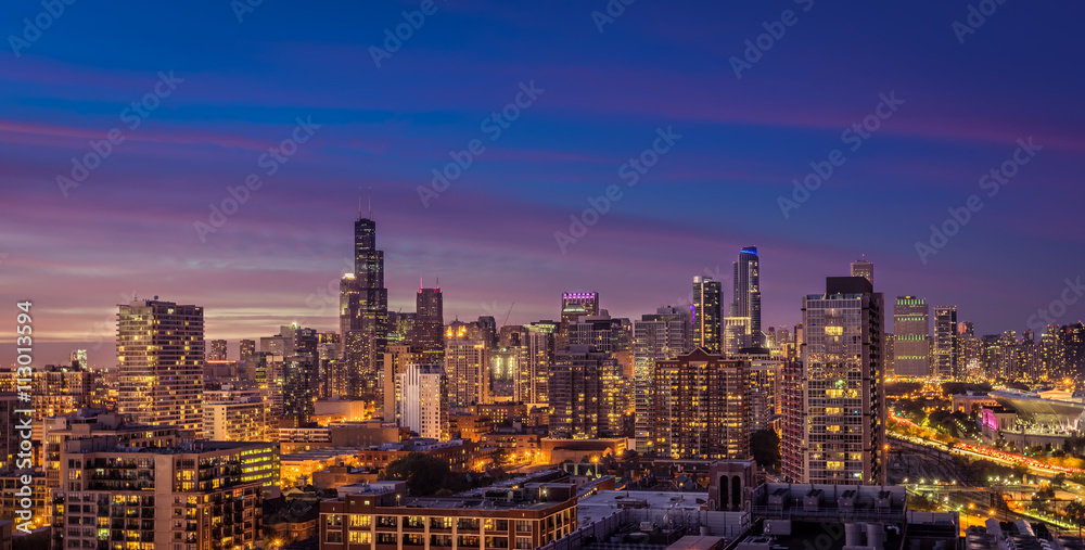Chicago Downtown panorama at dusk
