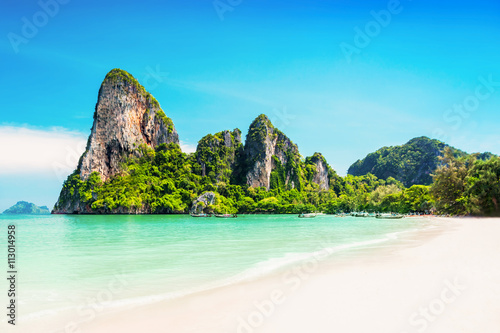 Beauty beach and limestone rocks © saiko3p