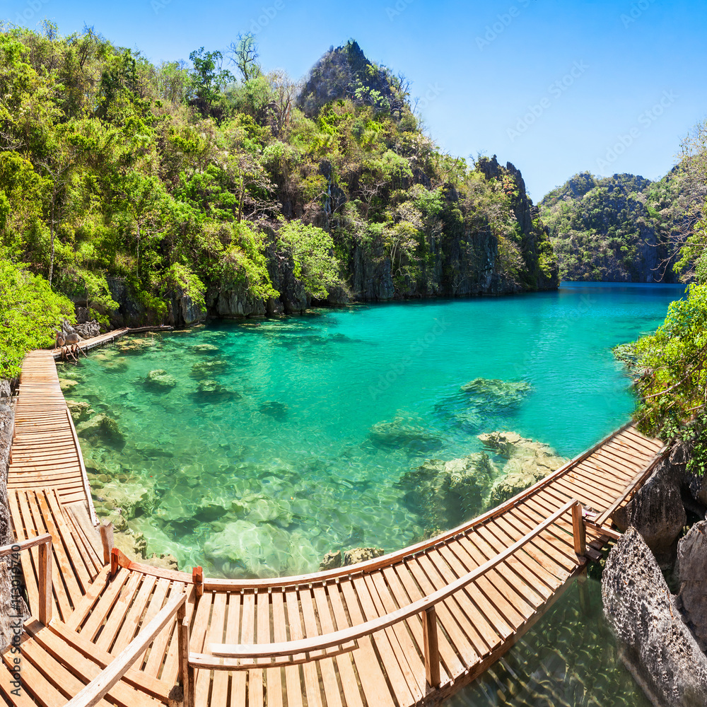 Obraz premium Lagoon lake