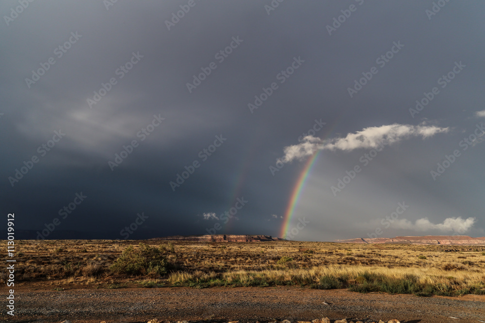 Fototapeta premium A double rainbow in a cloud over the Grand Canyon, Arizona