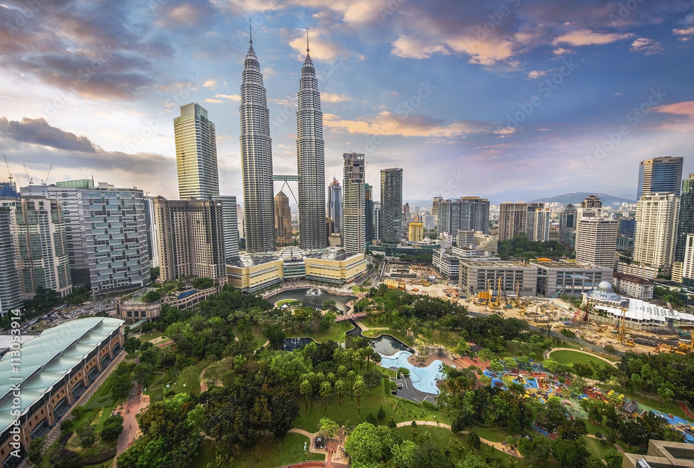 Naklejka premium Panoramę miasta Kuala Lumpur, Malezja.