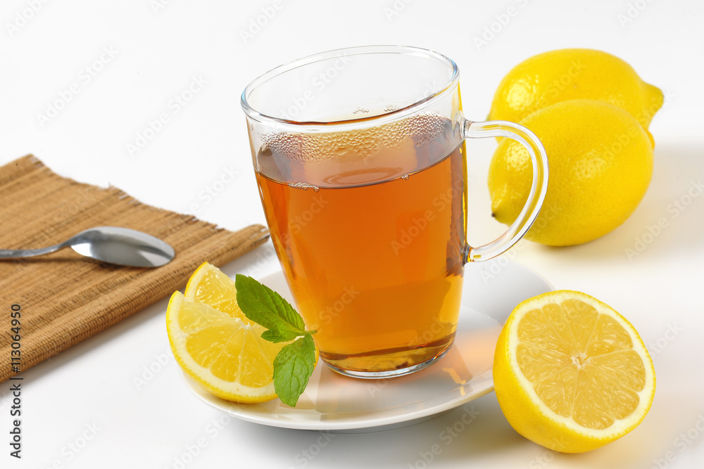 black tea with lemon
