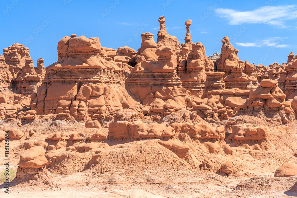 Fototapeta premium Hoodoo Rock pinnacles in Goblin Valley State Park, Utah, USA
