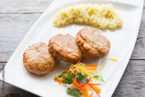 Cutlets with smashed potatoes