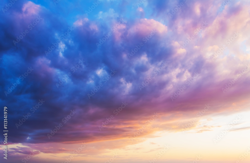 sky clouds pastel tones, morning evening sunset sunrise
