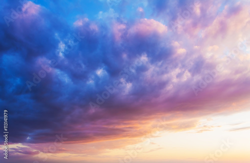 sky clouds pastel tones, morning evening sunset sunrise