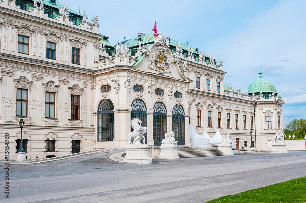 Naklejka premium Belvedere Park in Vienna, Austria