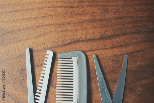 Hair cutting shears and comb