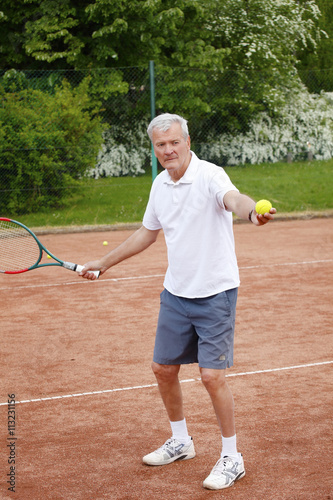 Senior man playing tennis © sepy