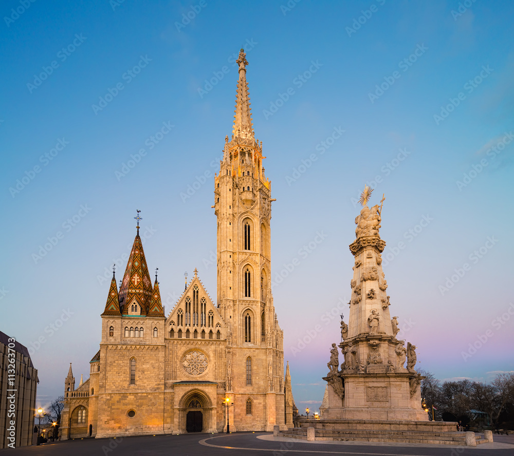 Matthias church and Statue of Holy Trinity in Budapest Matthias church and Statue of Holy Trinity in Budapest