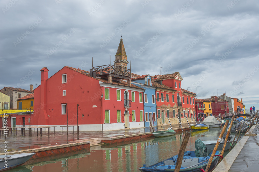 Obraz premium Colorful cityscape of Burano, an island nearby Venice, Italy