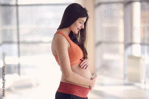 standing fitness Pregnant woman Free Download standing fitness Pregnant woman - GFXLoad
