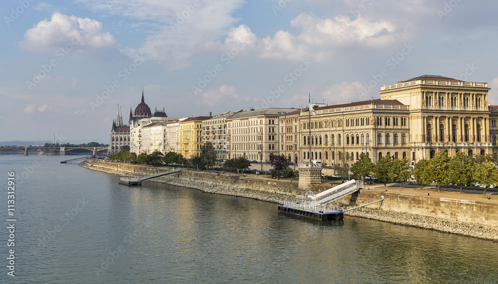 Naklejka premium View of Danube River embankment in Budapest, Hungary