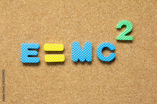Obraz w ramie E=MC2 wording placed on corkboard background