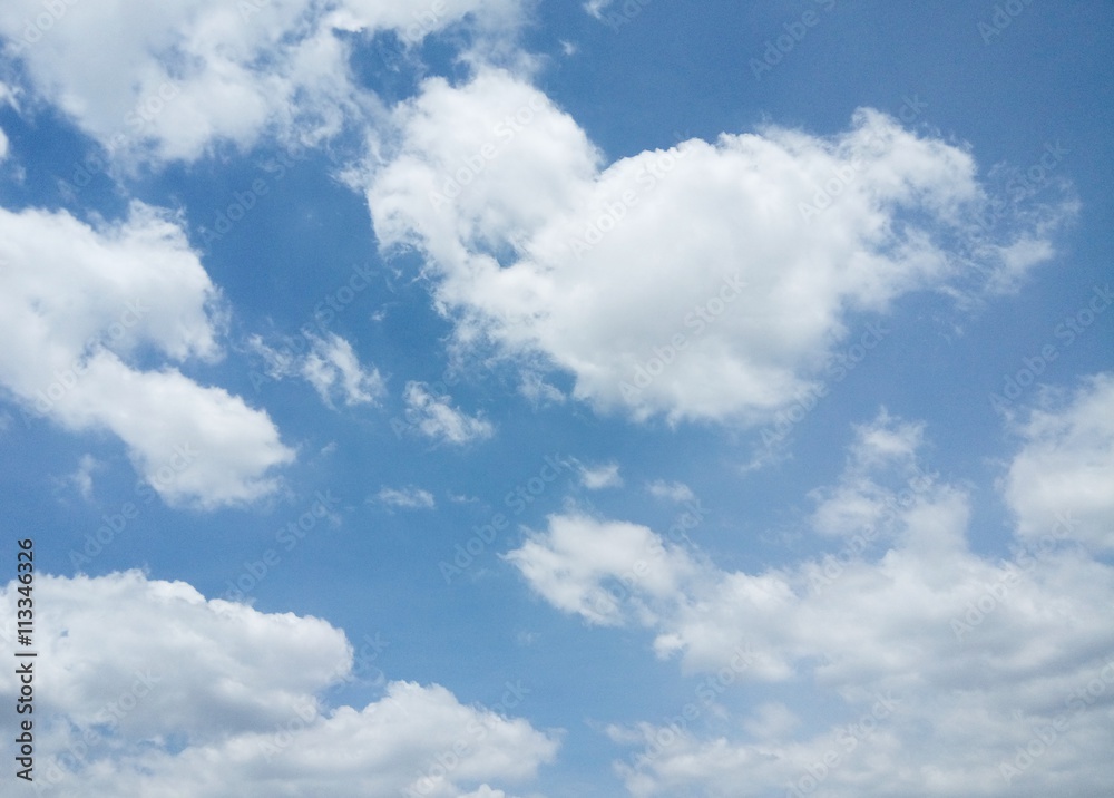 Naklejka premium Cloudy sky