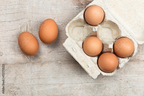 Eier im Eierkarton - Hühnereier