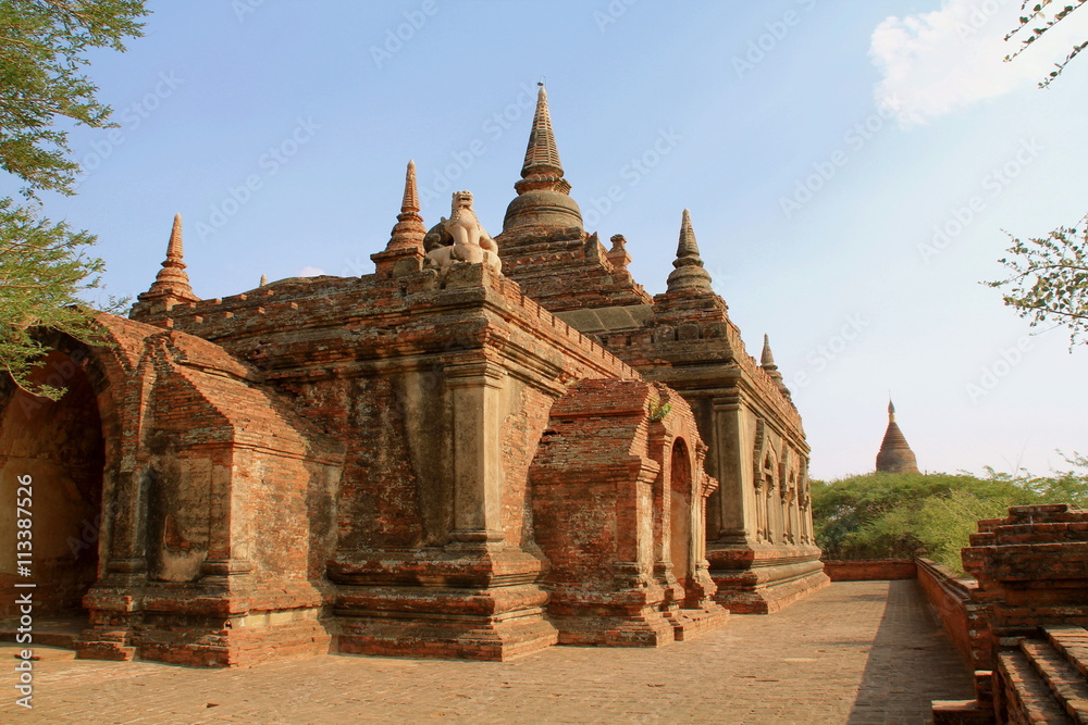 Fototapeta premium バガンのアベヤダナ寺院