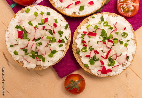 buns with cottage cheese and fresh radish