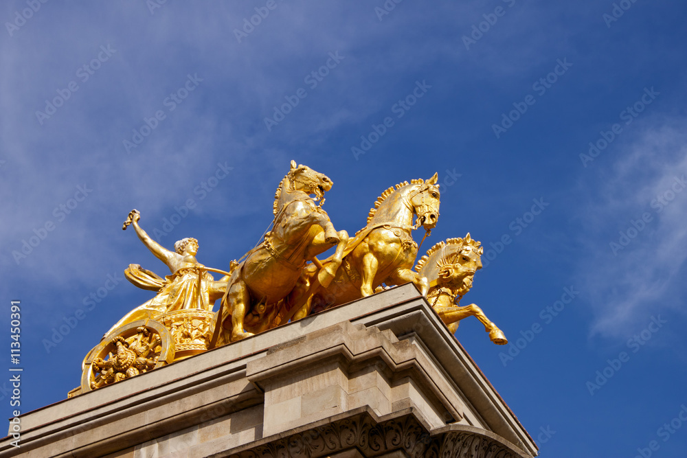 Obraz premium Quadriga of Aurora in Ciutadella Parc, Barcelona