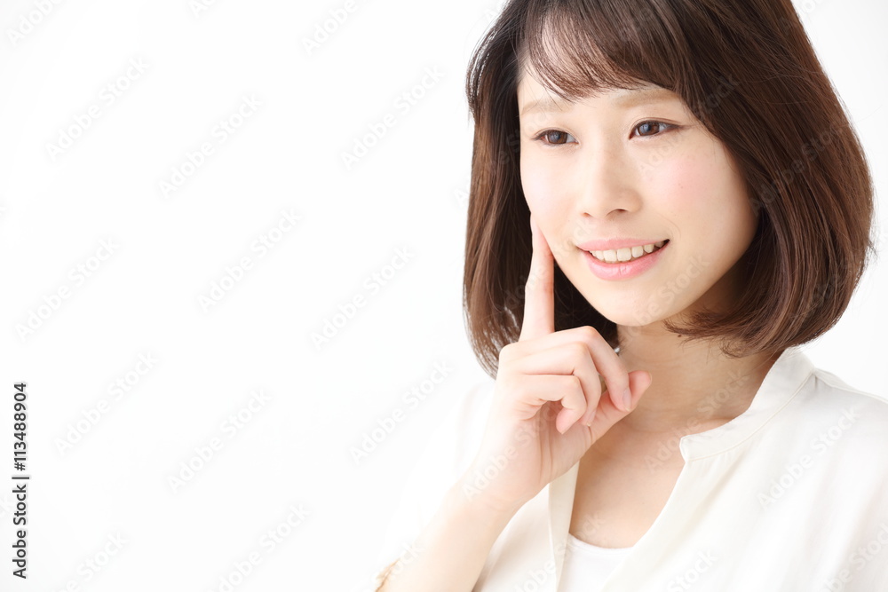 スキンケア・若い女性 スキンケア・若い女性