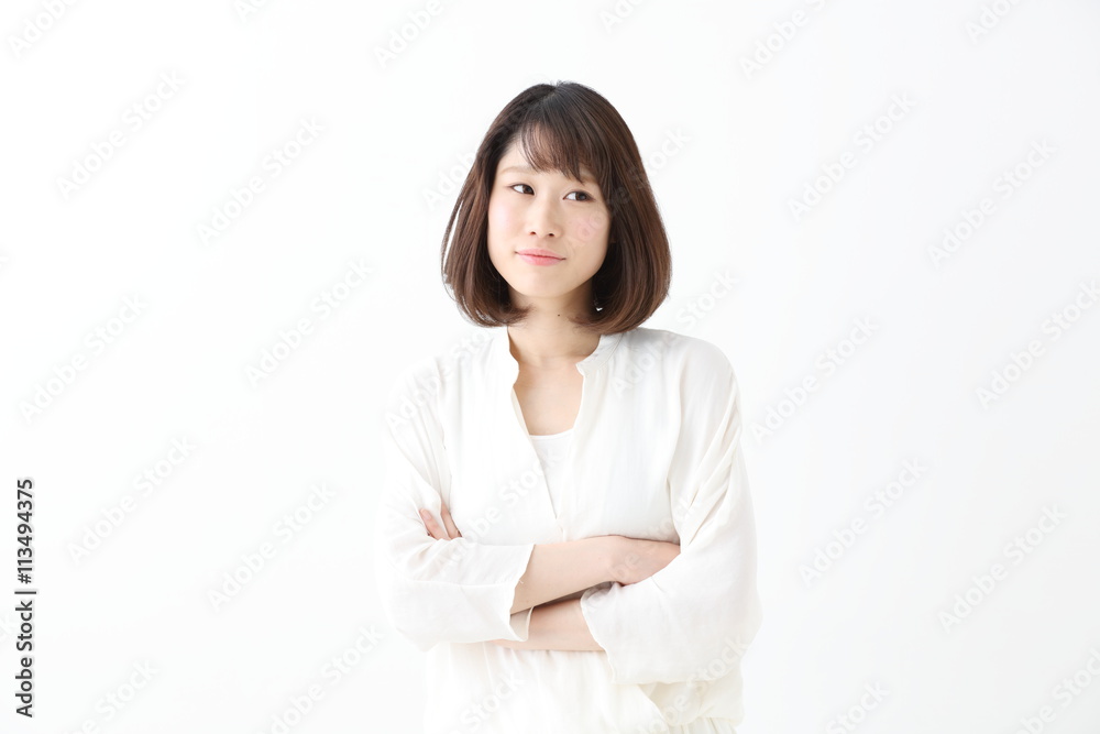 悩む女性 悩む女性