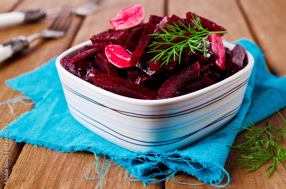 Salad of canned beets