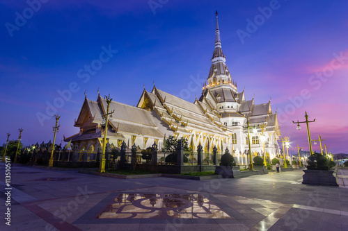 Sothon Wararam Worawihan Temple photo