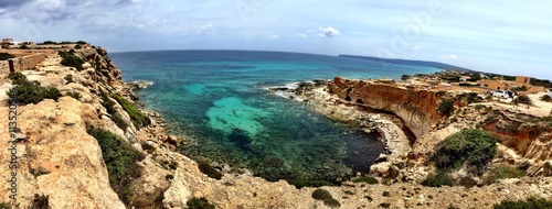 Fototapeta Naklejka Na Ścianę i Meble -   Rock beach in Formentera Spain