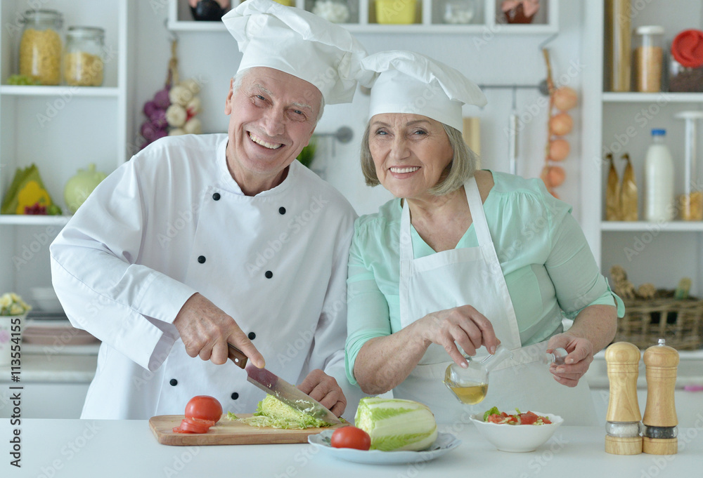 Senior couple at kitchen 