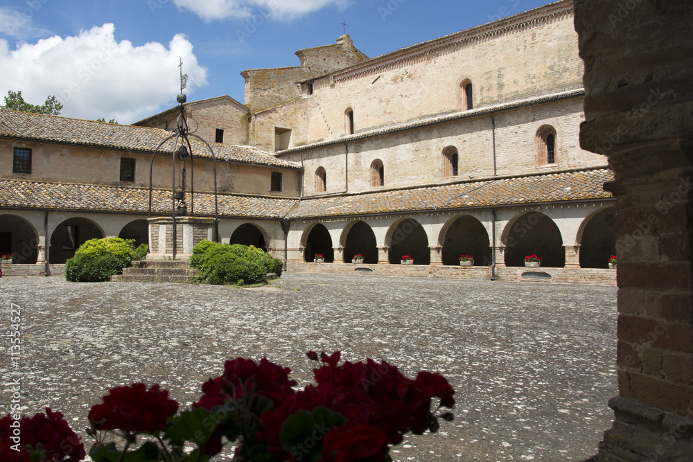 Obraz premium Abbadia di Chiaravalle di Fiastra, Marche