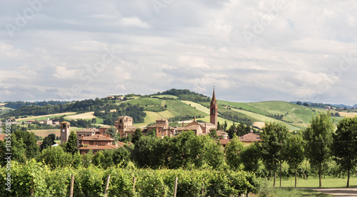 panorama di Castelvetro, Modena Italia photo