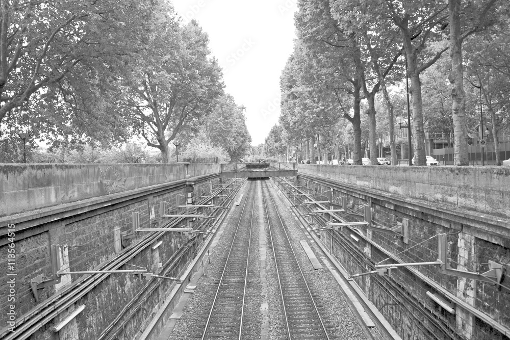 Rails in Paris
