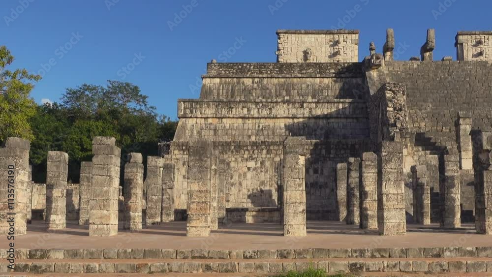 mayan site of chichen itza warriors temple no people mayan site of chichen itza warriors temple no people