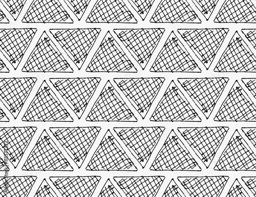 Black marker hatched triangles in row