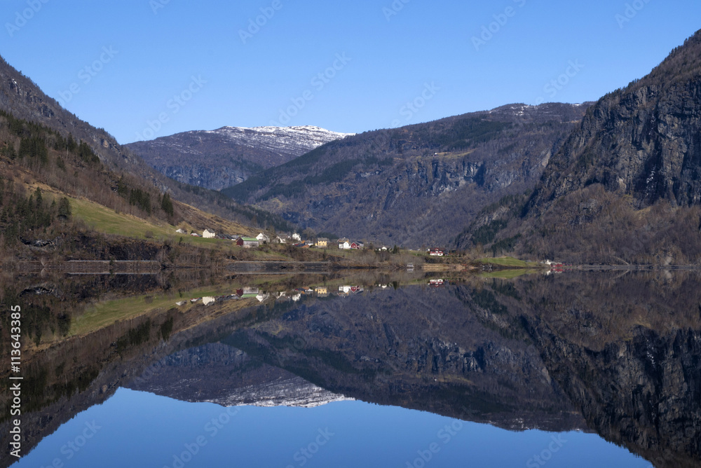 Reflection in lake Granvinvatnet
